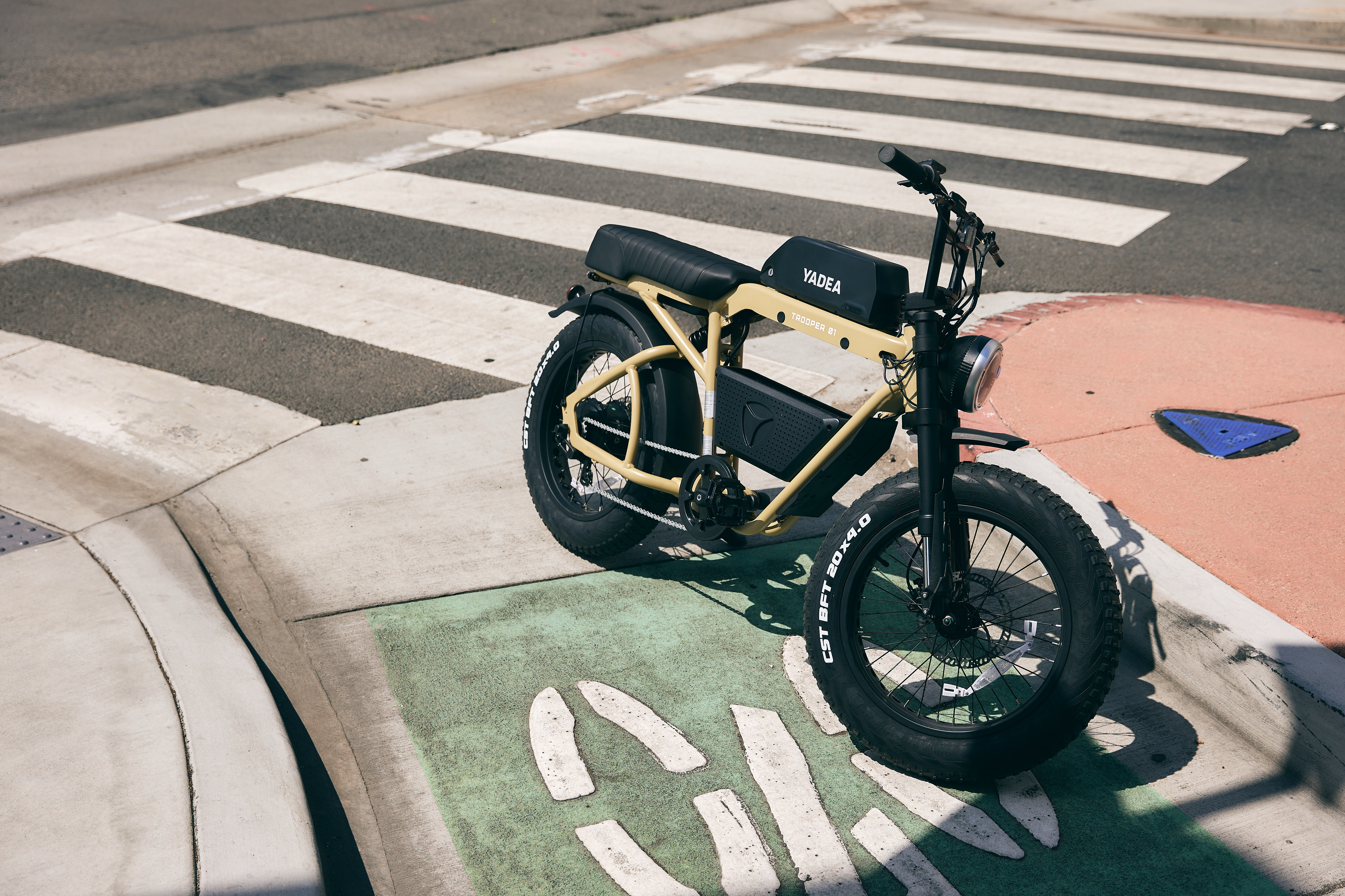 YADEA E-BIKE Trooper & Innovator. Producer / Director / 导演 / 制片