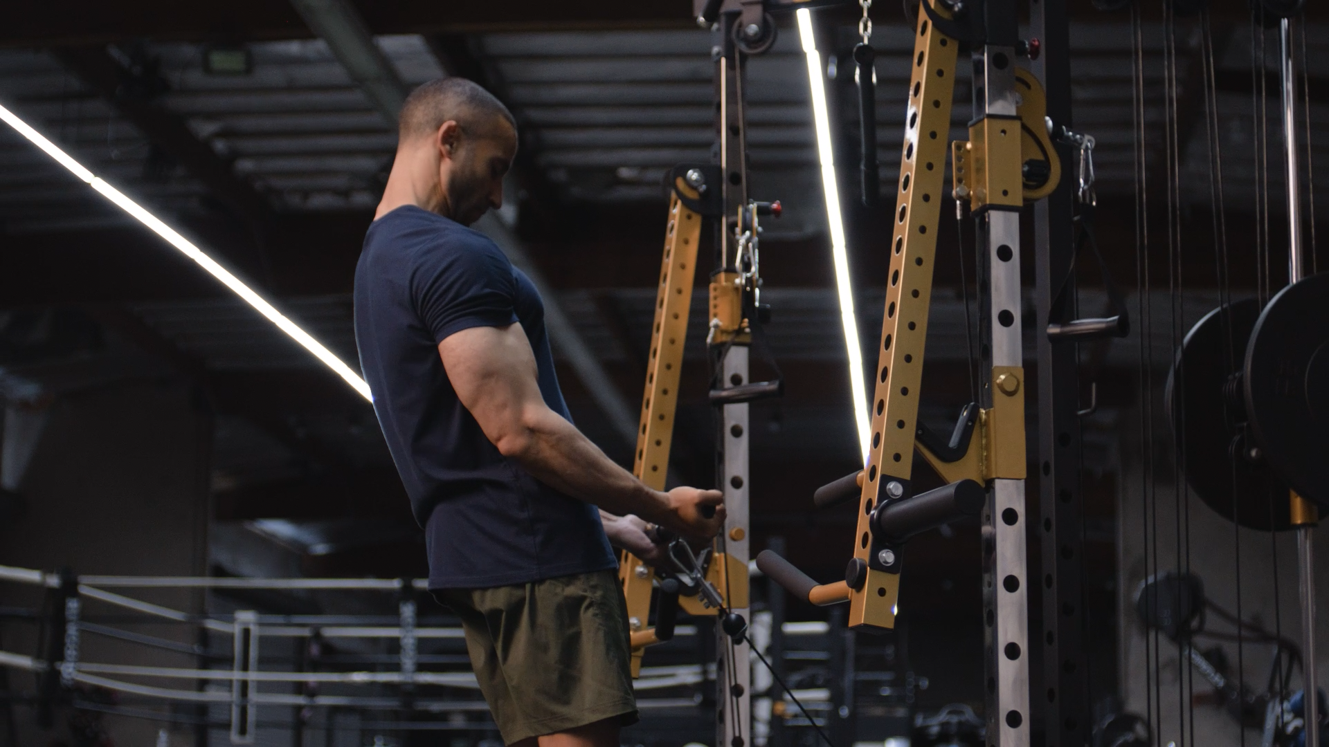 KingSmith StrengthSeries Showcase 3 Power Rack Cut04 0003